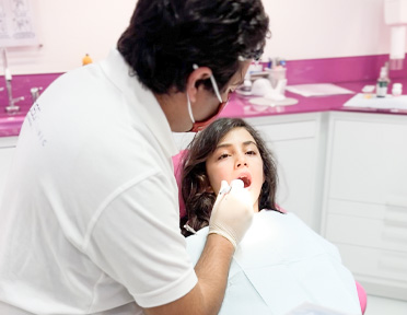 https://vilafortuny.com/wp-content/uploads/2022/12/pediatric-dentistry-rodrigue-abi-nakhle-dubai-vilafortuny-3.jpg